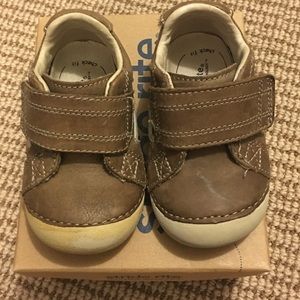 Stride rite baby shoes